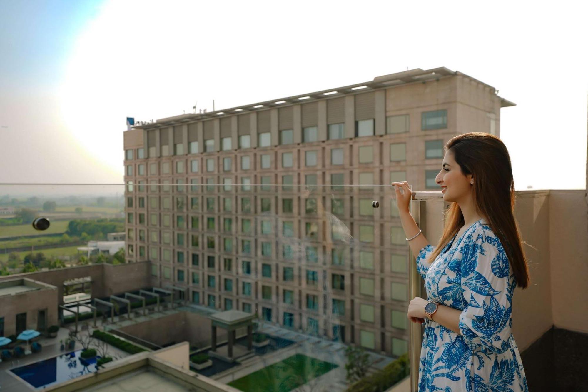Radisson Blu Hotel Амритсар Экстерьер фото